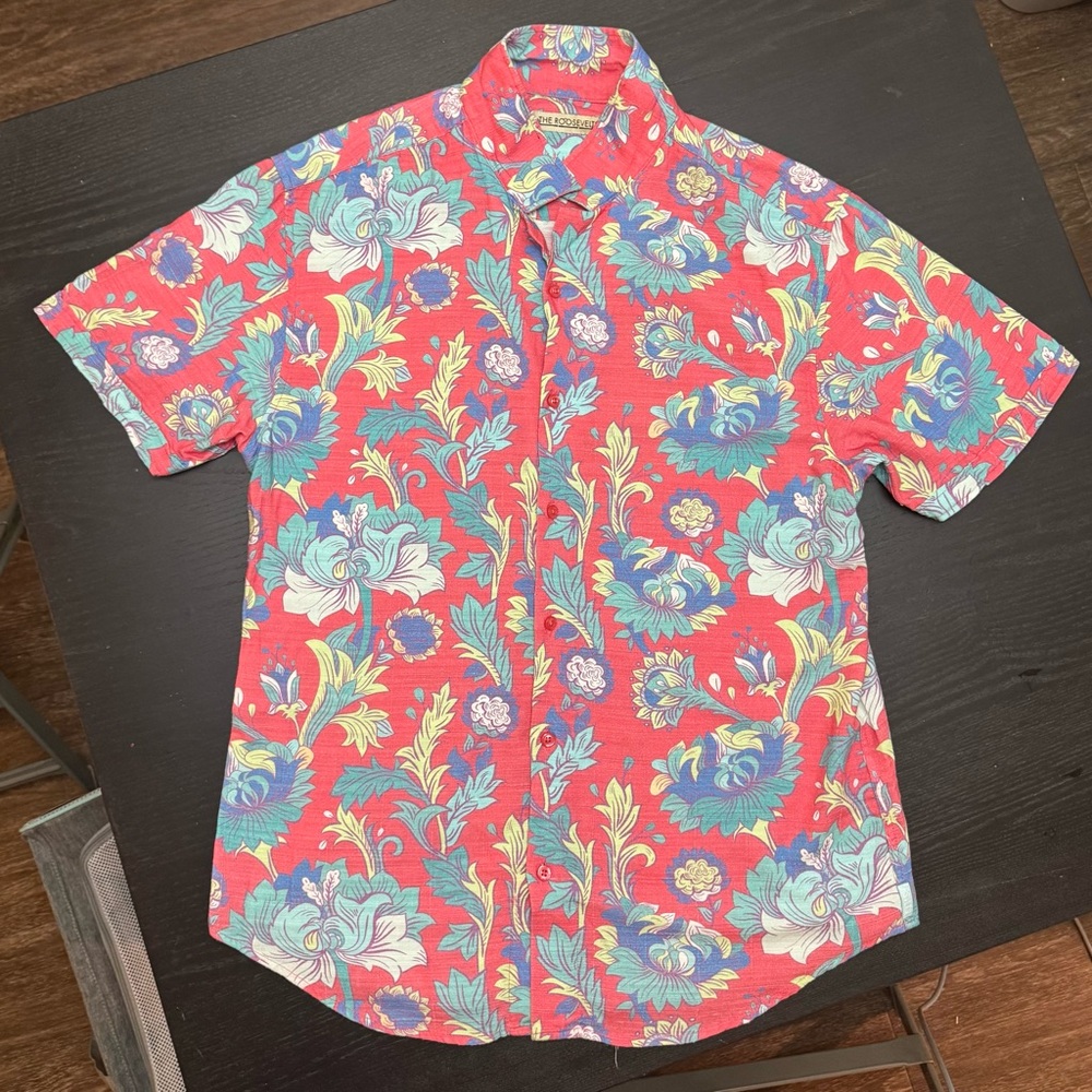 🌺 RSVLTS Rococo Bamboo Floral Red M Men's Shirt 🌺